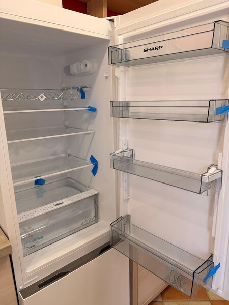 Unirii, Tineretului Parcul Carol, parcare acoperita in curte, PET FRIENDLY